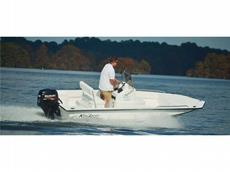 Key Largo 168 Bay 2013 Boat specs