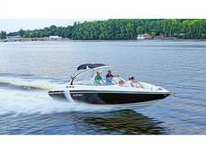 Larson LXi 292 I/O 2013 Boat specs