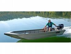 Lowe Frontier 1546 2013 Boat specs