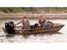 Lowe Frontier 1860 DLX 2013 Boat specs