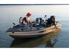 Lund 1725 Pro Guide 2013 Boat specs