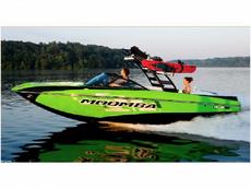 Moomba Mojo 2.5 2013 Boat specs