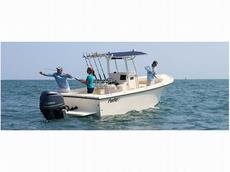 Parker Boats 2501 Center Console 2013 Boat specs