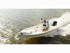 Pathfinder 2200 Tournament Edition 2013 Boat specs