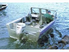 Raider Pro-Sport 182 2013 Boat specs
