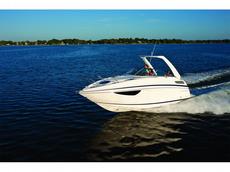 Regal 28 Express 2013 Boat specs
