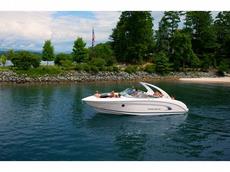Regal 3200 Bowrider 2013 Boat specs