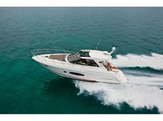 Regal 42 Sport Coupe 2013 Boat specs