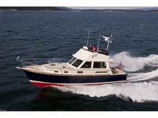 Sabre Yachts 42 Fly Bridge Sedan  2013 Boat specs