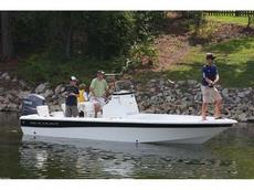 Sea Hunt XP 21 2013 Boat specs