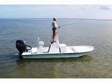 Shallow Sport 18 ft. Sport   2013 Boat specs