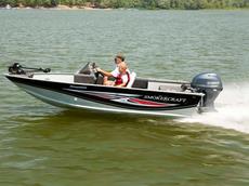 Smoker Craft Resorter 151  2013 Boat specs