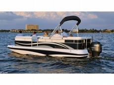 SouthWind 229 L 2013 Boat specs