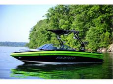 Supra Launch 22V 2013 Boat specs