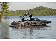 Supra SA450 2013 Boat specs