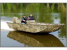 War Eagle 2072 2013 Boat specs
