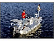 War Eagle Coastal Tomahawk 19T cc 2013 Boat specs