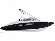 Yamaha AR190 2013 Boat specs