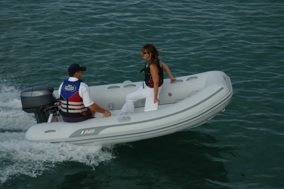 AB-Inflatables Lammina 10 AL 2013 boat specs