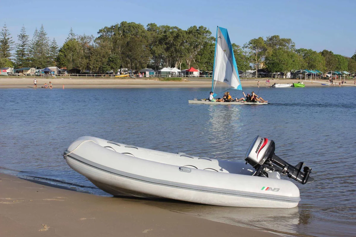 AB-Inflatables Lammina 10 UL 2013 boat specs