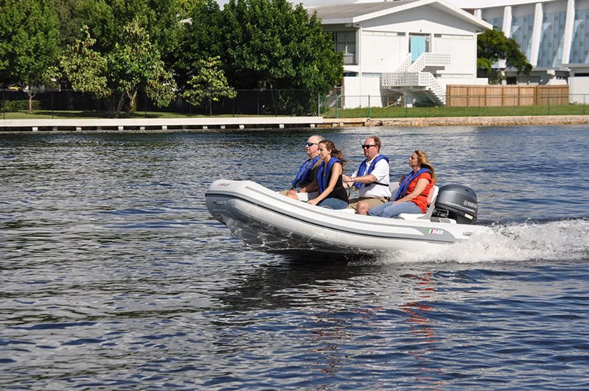 AB-Inflatables Mares 12 VSX  2016 boat specs