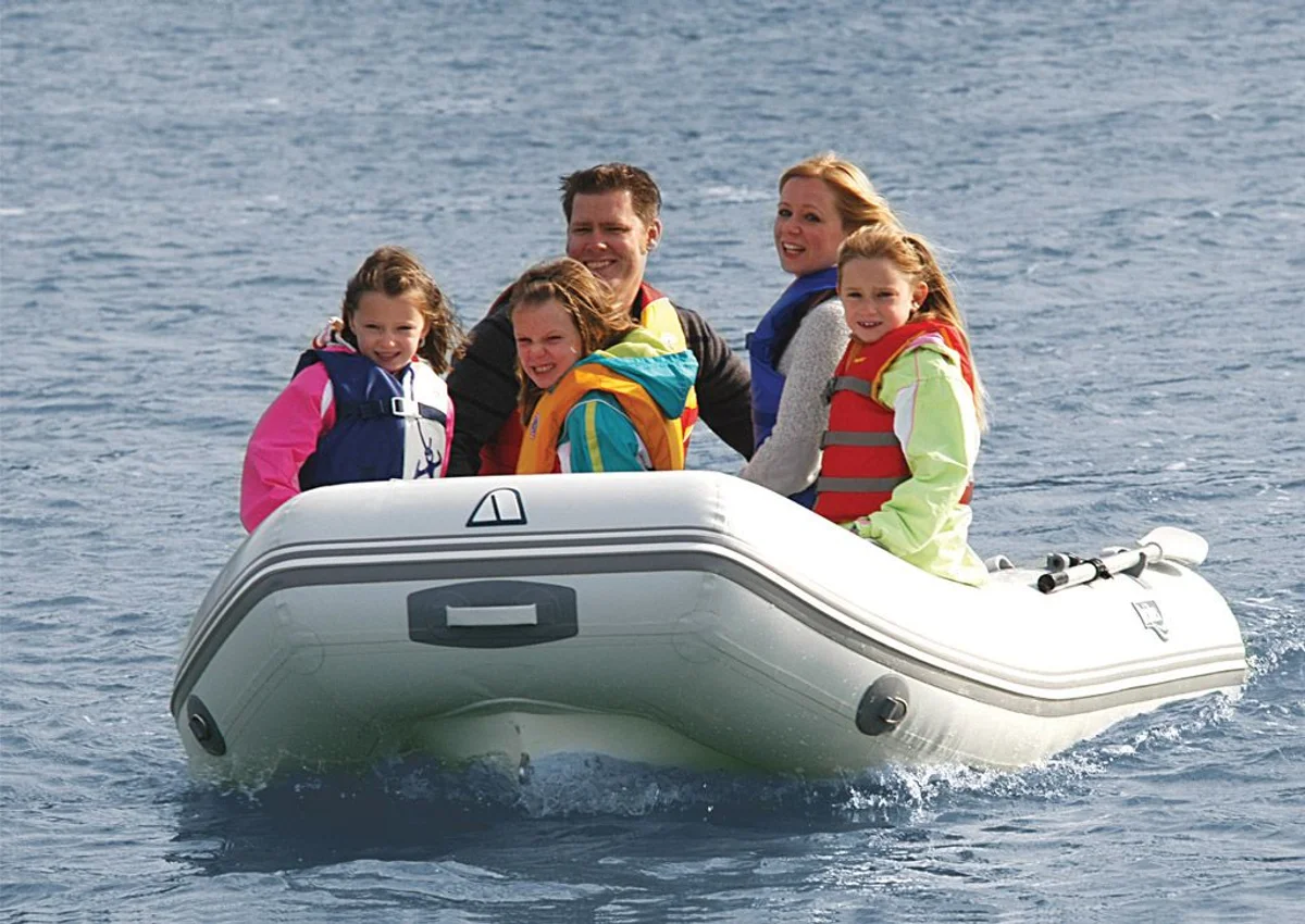 HB-350LX Boat Specs