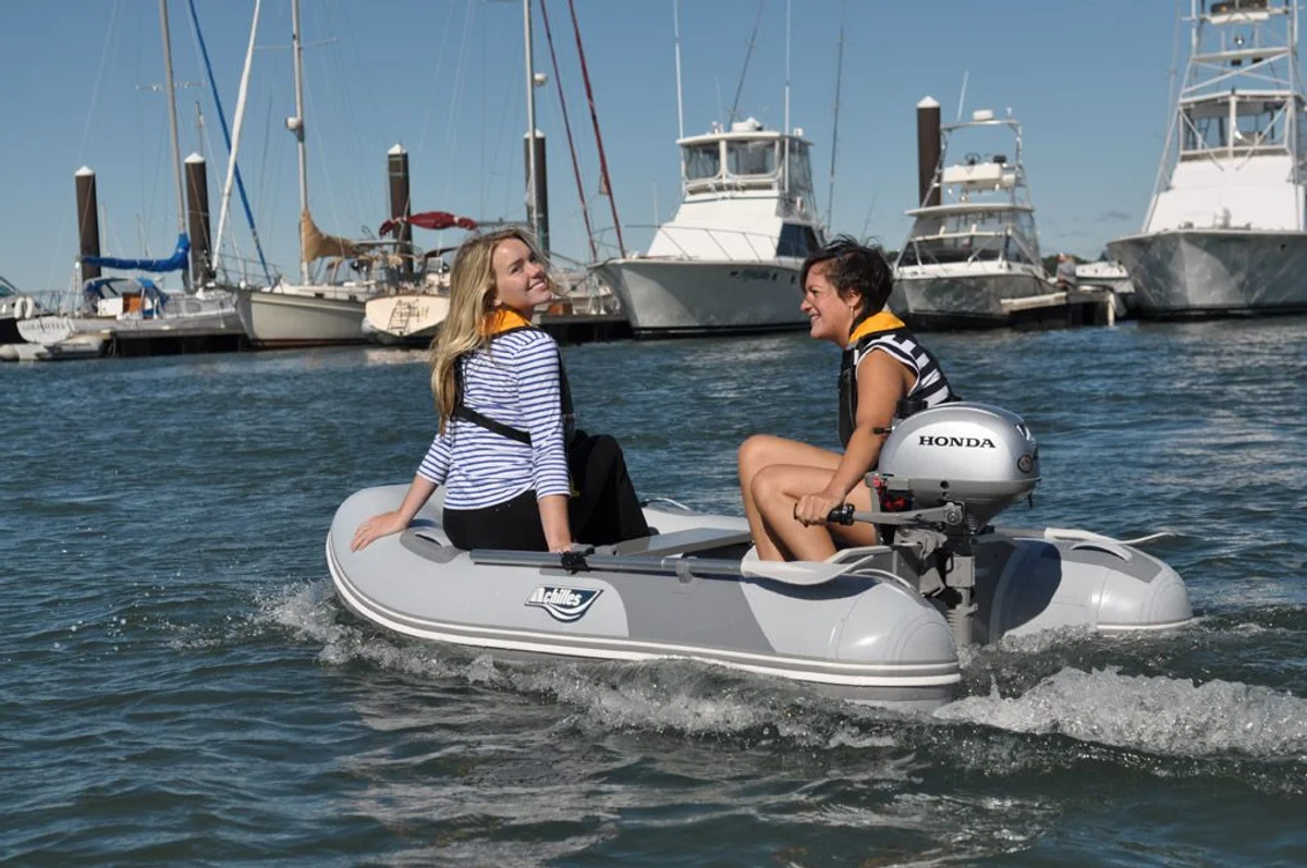 LSI-230E Boat Specs