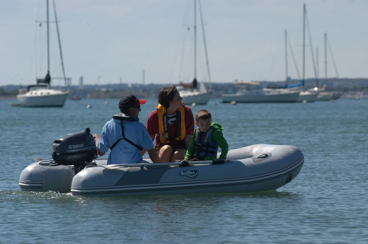 LSR-310E Boat Specs