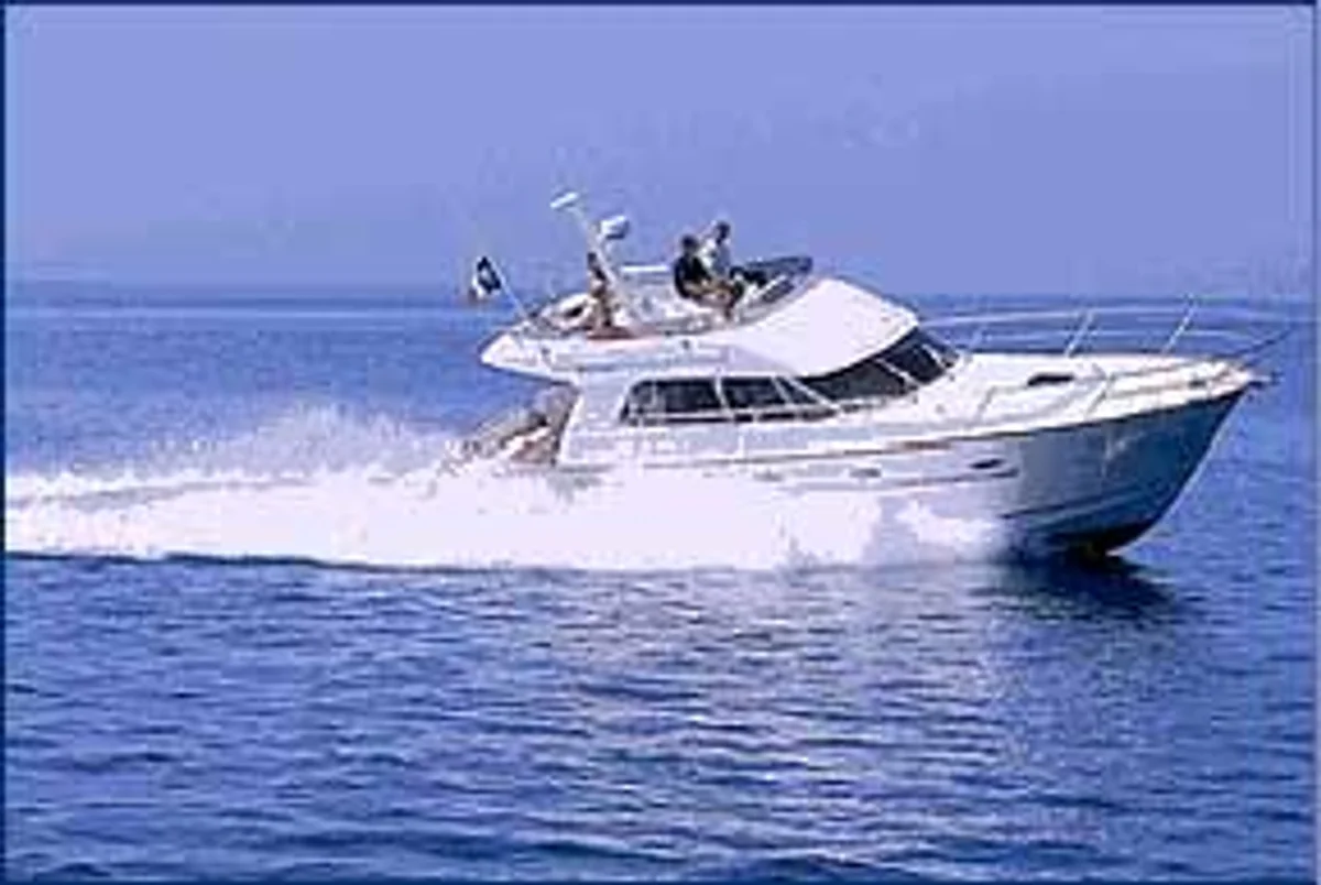 Excellence 38 Boat Specs
