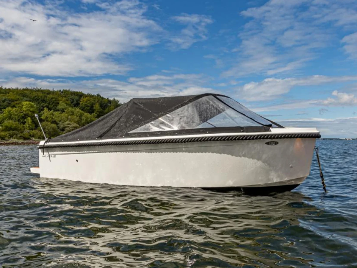 Alonsea 560 Plus 2021 boat specs