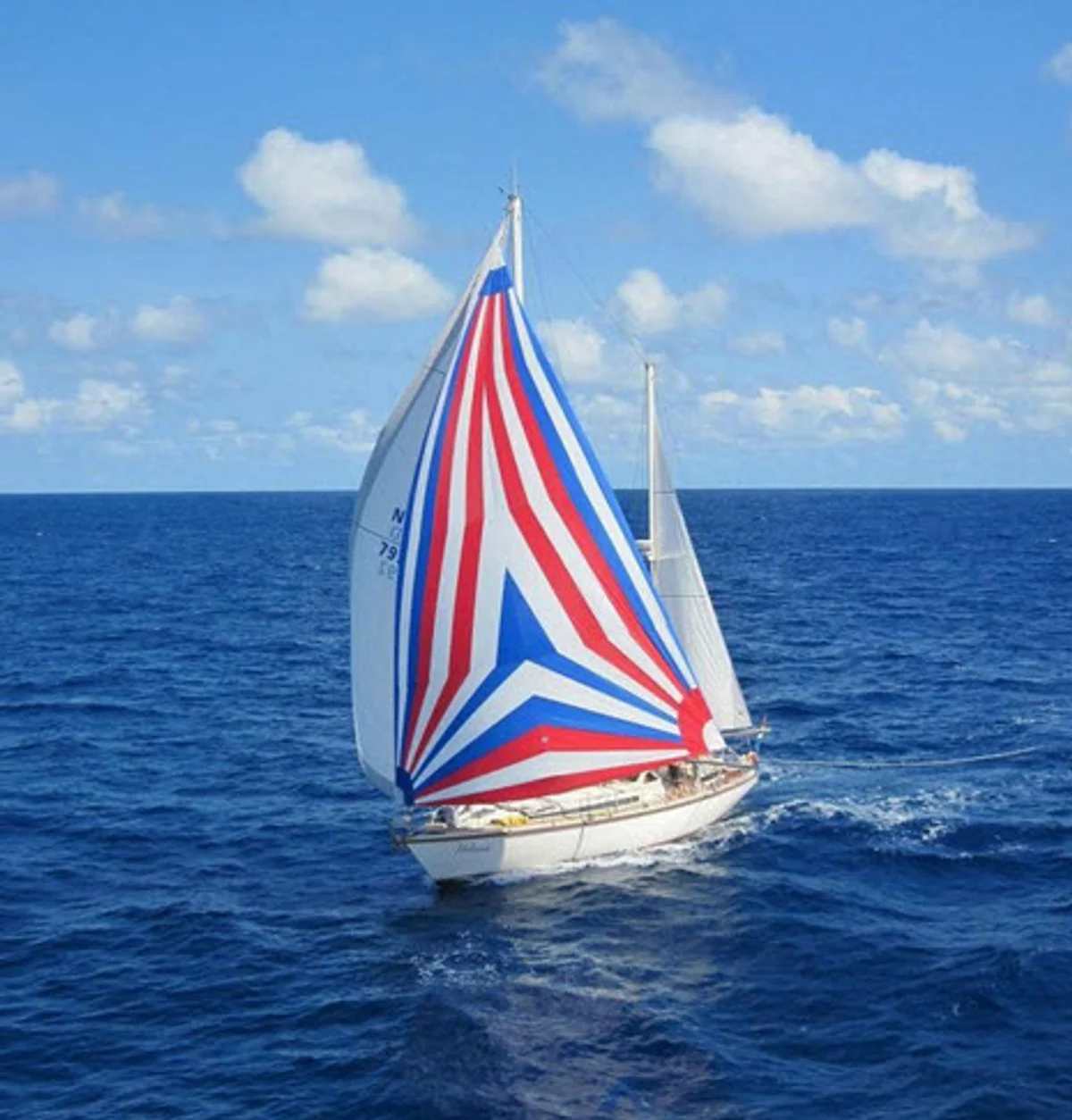 Amel Super Maramu 1988 boat specs