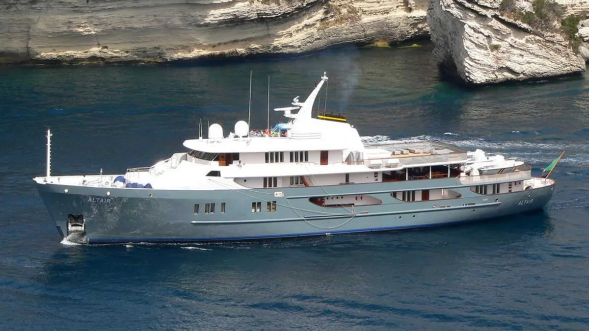 Amels Altair III 1974 boat specs