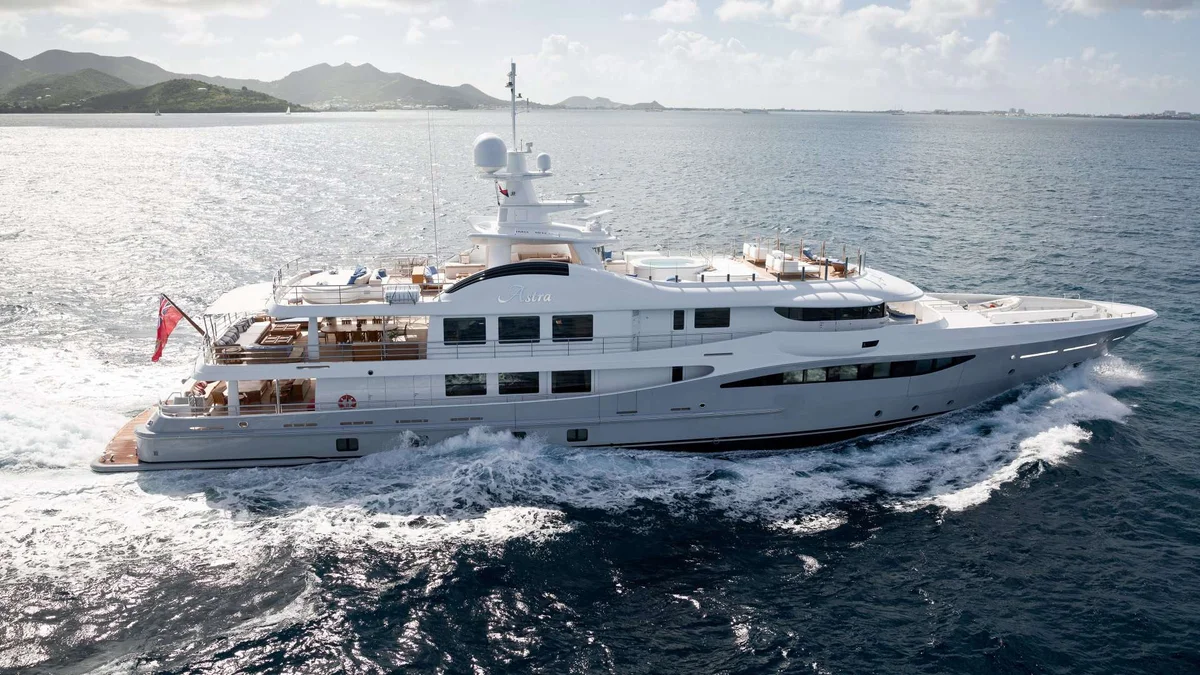 Amels Astra 2014 boat specs