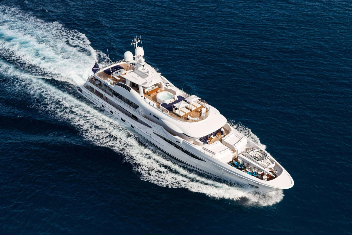 Amels Halo 2018 boat specs