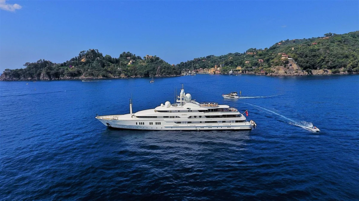 Amels Montkaj 1995 boat specs