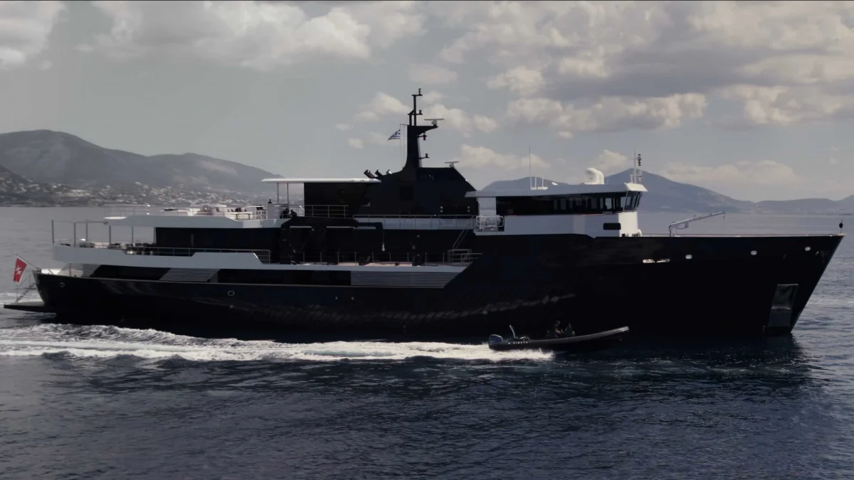 Amels Omnia 1974 boat specs