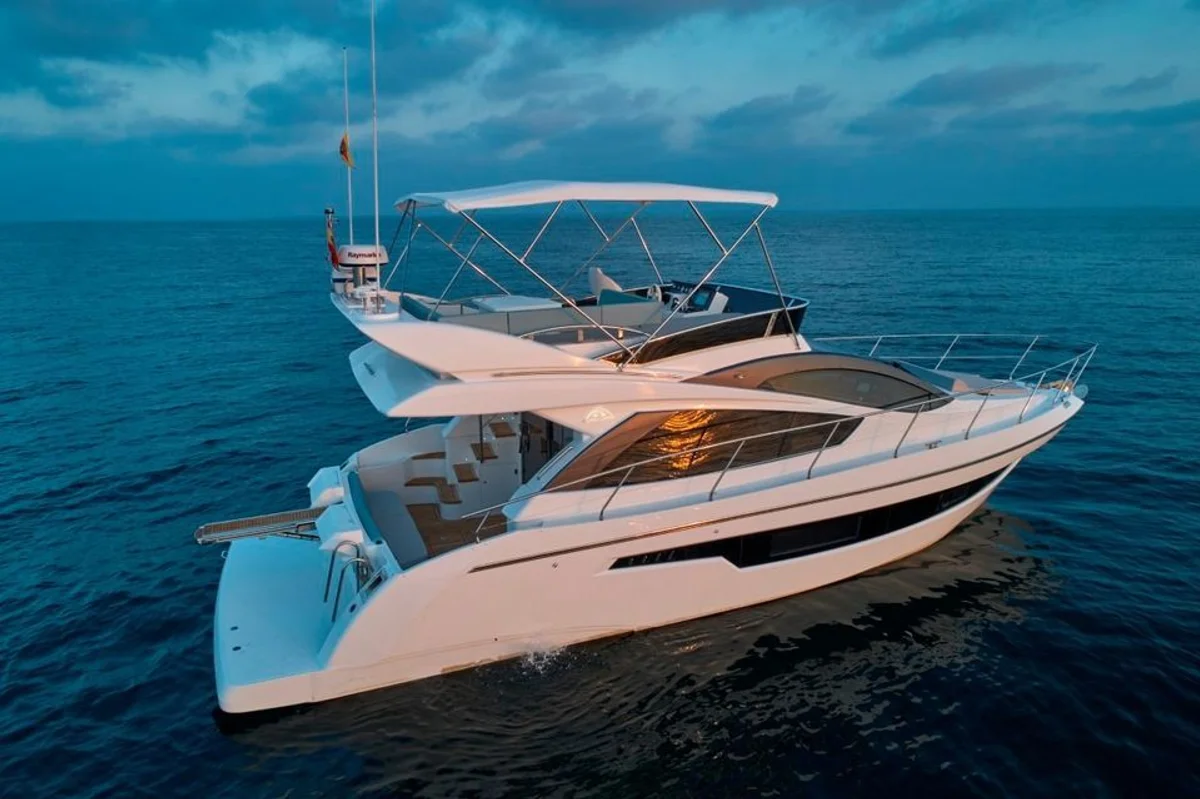 Astondoa 44 Flybridge 2022 boat specs