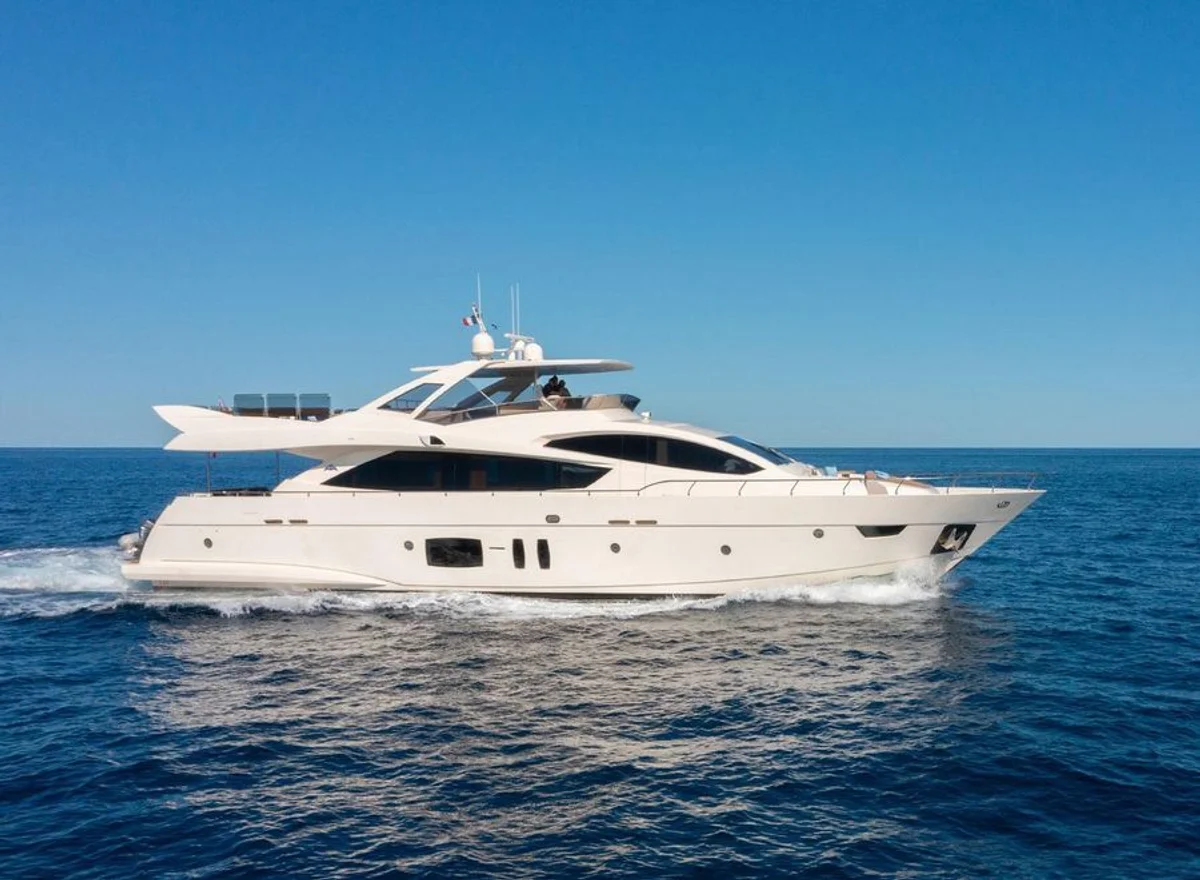 Astondoa 96 GLX 2009 boat specs