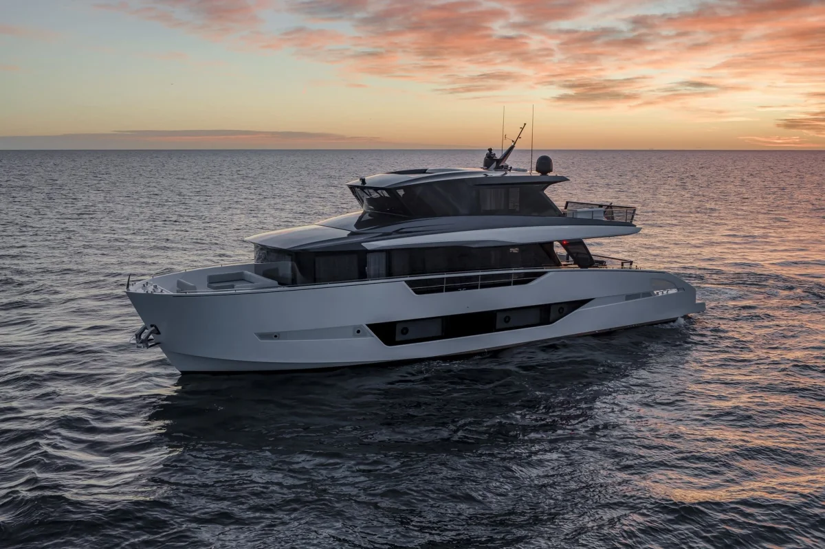 Astondoa AX8 2023 boat specs