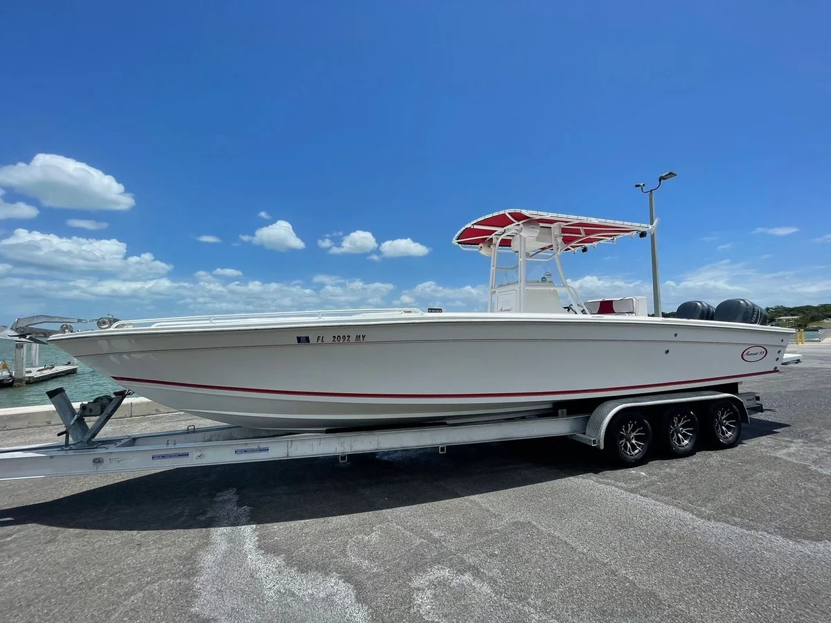 33 Boat Specs