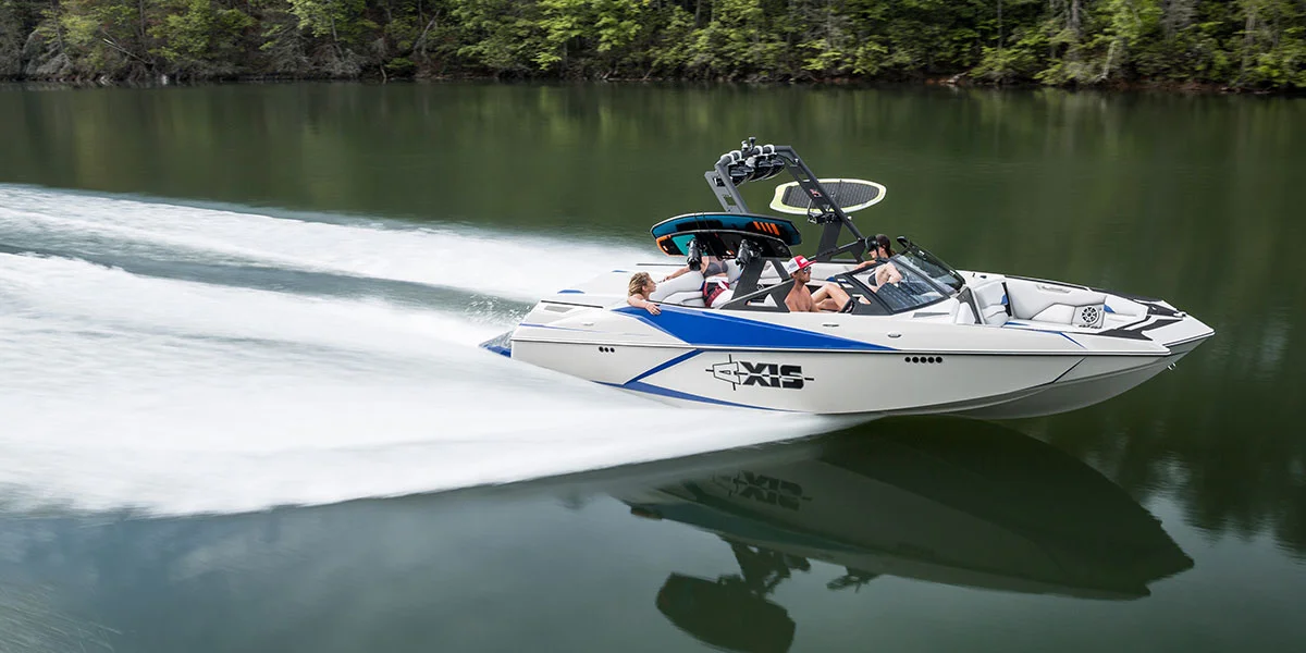 Axis A22 2021 boat specs