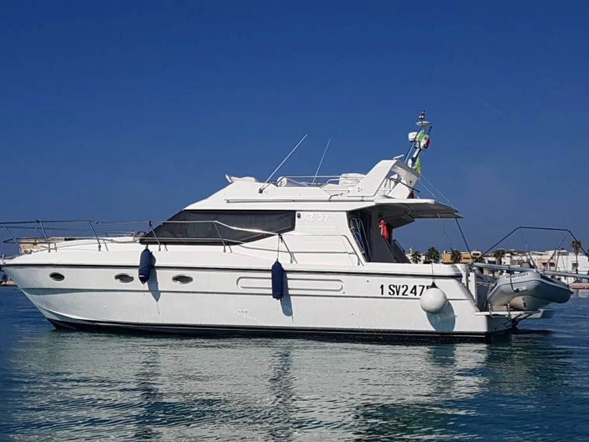 Azimut Yachts 37 Fly 1991 boat specs
