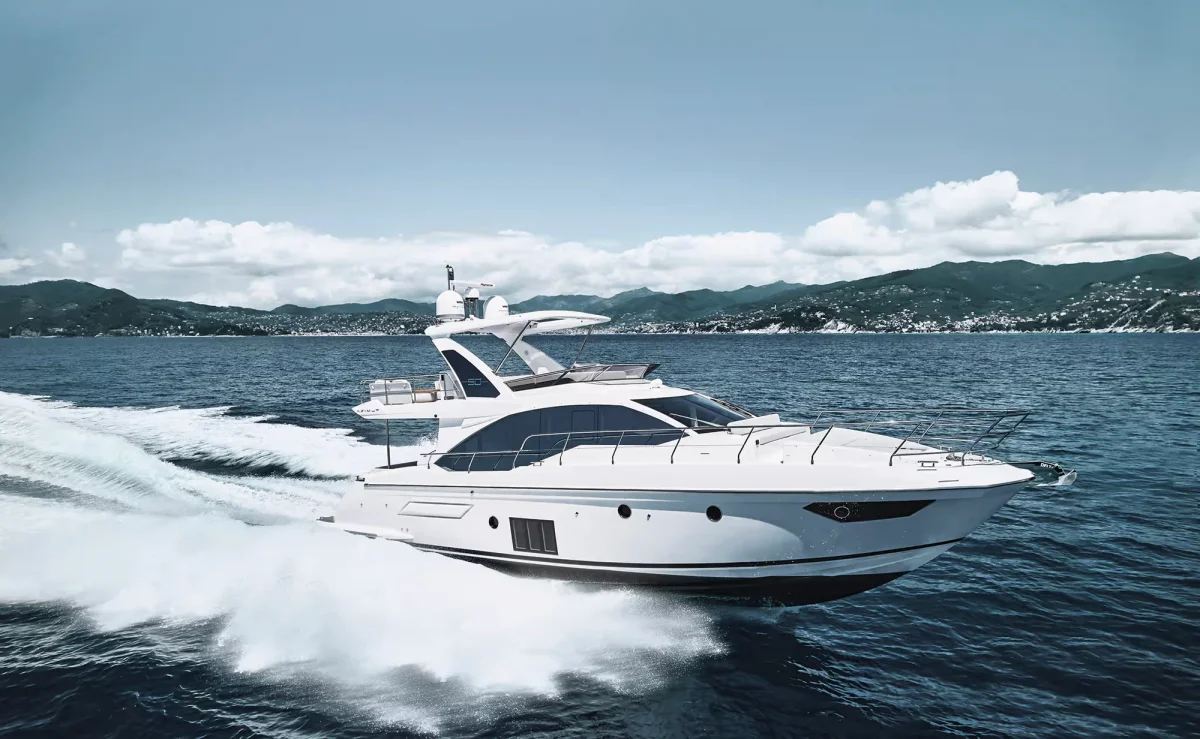 Azimut Yachts 50 Fly Flybridge 2015 boat specs
