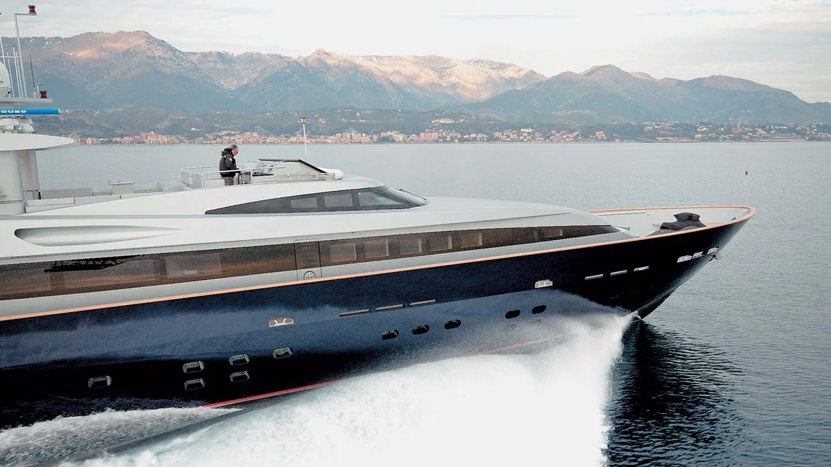 Baglietto Bolaro 2007 boat specs