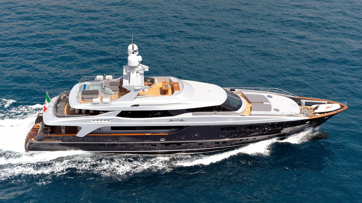 Baglietto Ira Ex Ancora 2009 boat specs