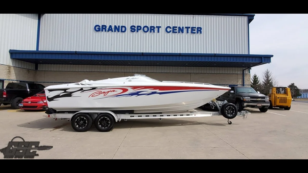 Baja 25 Outlaw SST 2005 boat specs
