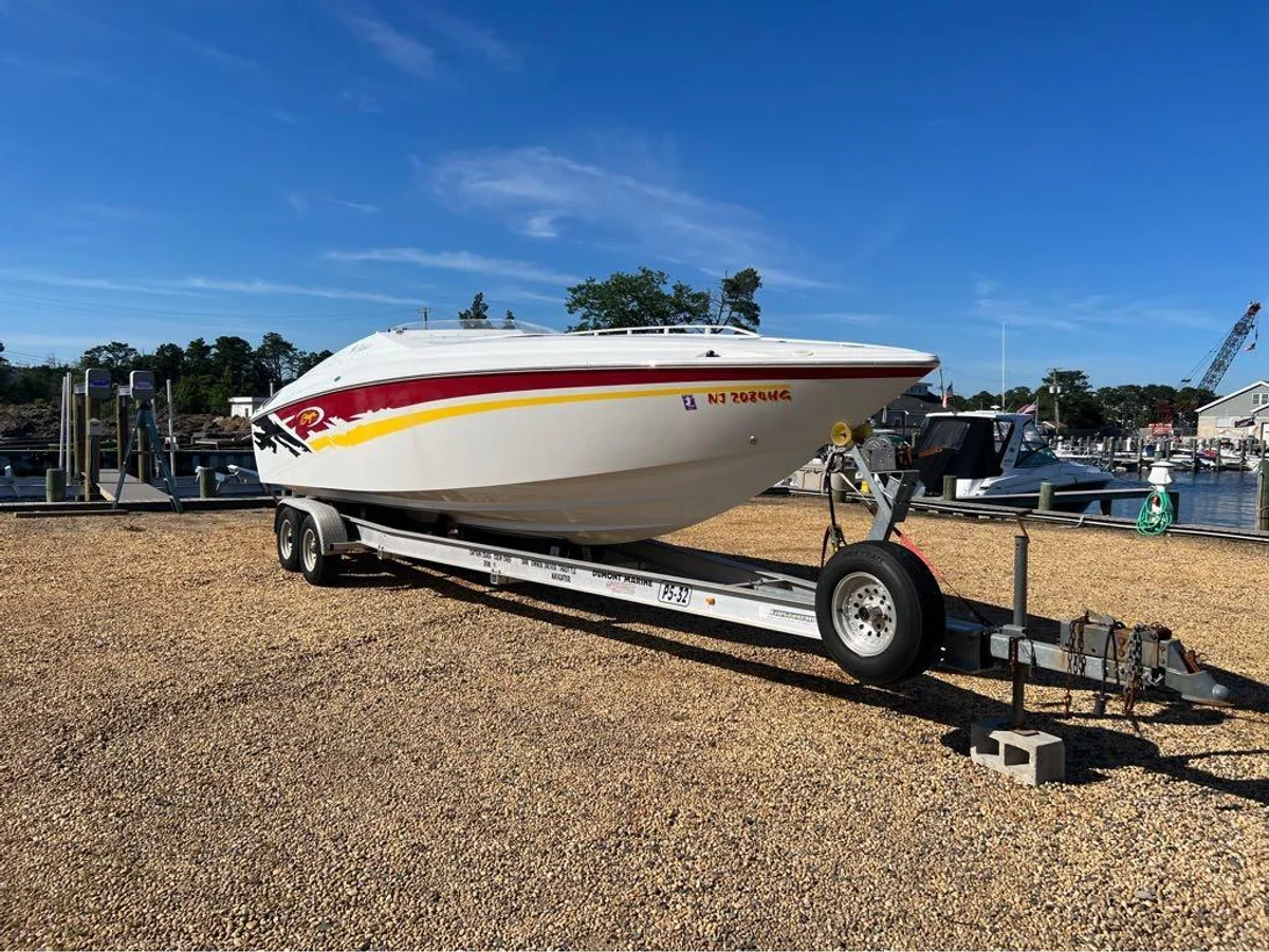 Baja 30 Outlaw 2004 boat specs