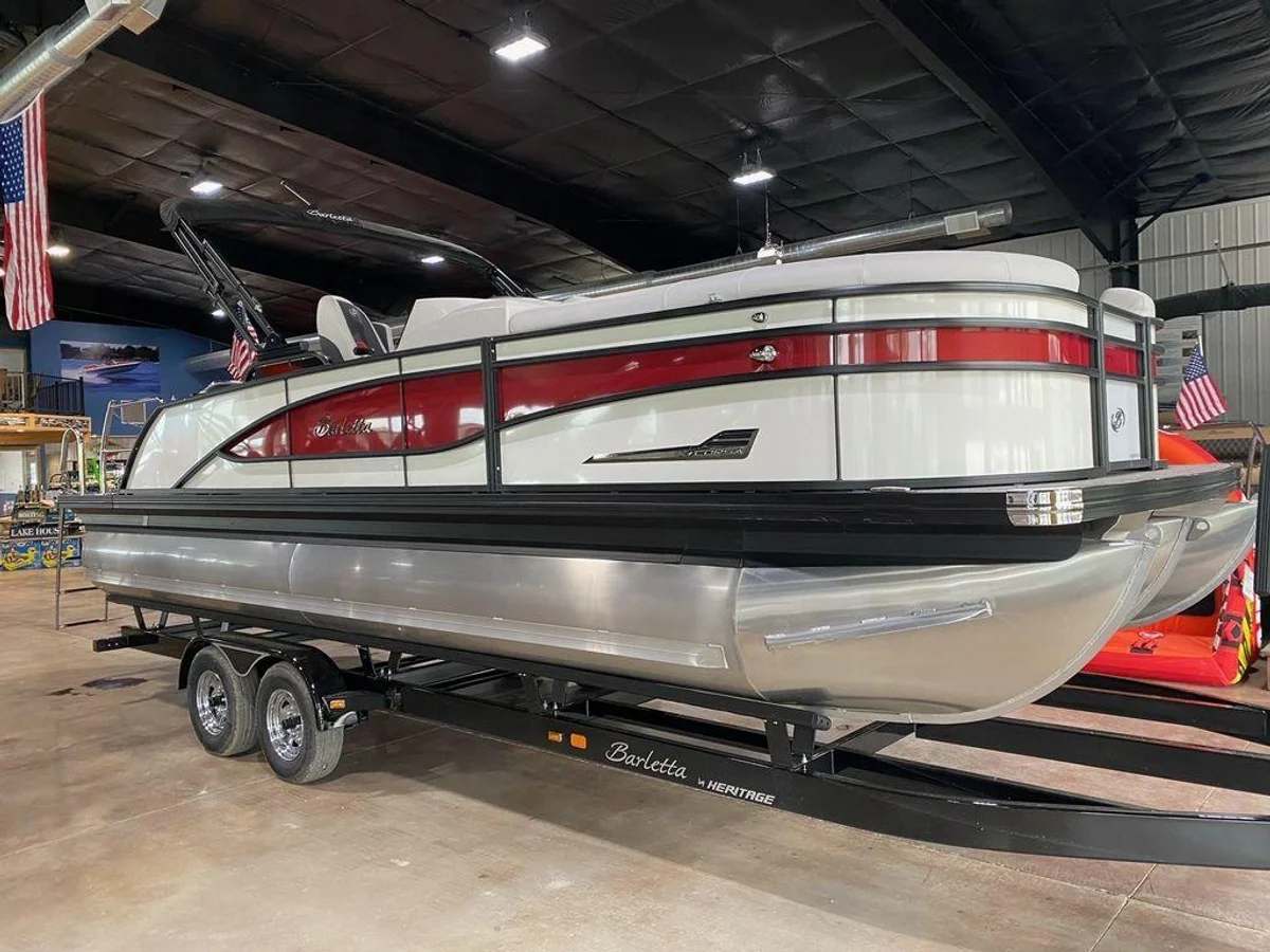 23U CORSA Boat Specs