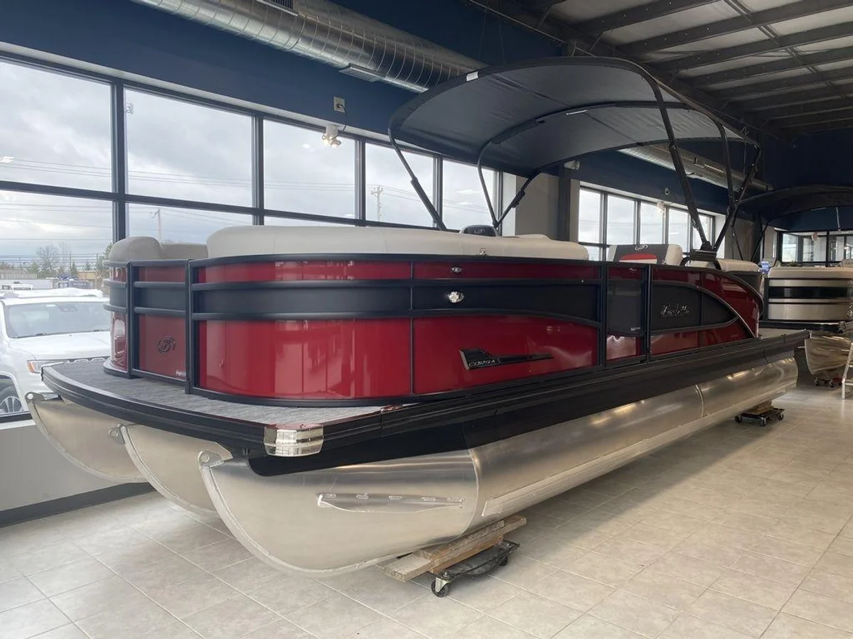 Corsa X23Q Boat Specs
