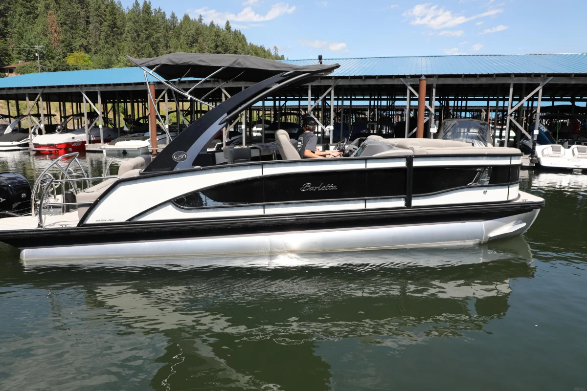 L25UEA Boat Specs